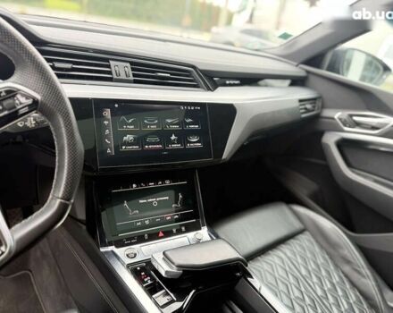Ауди E-Tron, объемом двигателя 0 л и пробегом 70 тыс. км за 38800 $, фото 14 на Automoto.ua