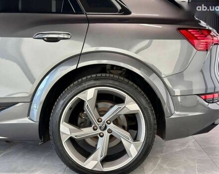 Ауді E-Tron, об'ємом двигуна 0 л та пробігом 76 тис. км за 45700 $, фото 6 на Automoto.ua
