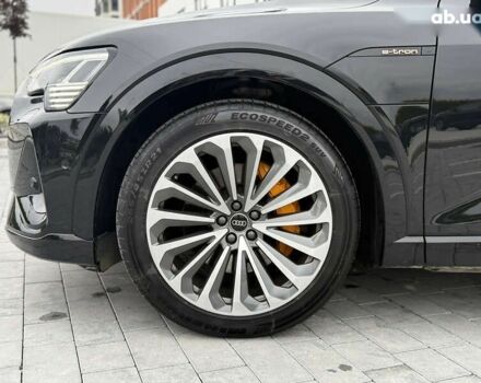 Ауди E-Tron, объемом двигателя 0 л и пробегом 70 тыс. км за 38800 $, фото 7 на Automoto.ua