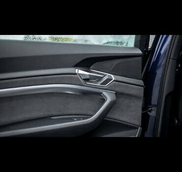 Ауді E-Tron, об'ємом двигуна 0 л та пробігом 81 тис. км за 34500 $, фото 23 на Automoto.ua