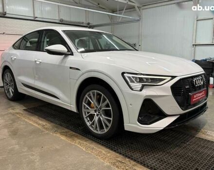 Ауди E-Tron, объемом двигателя 0 л и пробегом 82 тыс. км за 38400 $, фото 21 на Automoto.ua