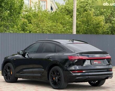 Ауди E-Tron, объемом двигателя 0 л и пробегом 64 тыс. км за 42999 $, фото 5 на Automoto.ua