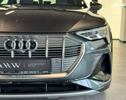 Ауди E-Tron, объемом двигателя 0 л и пробегом 72 тыс. км за 42200 $, фото 3 на Automoto.ua
