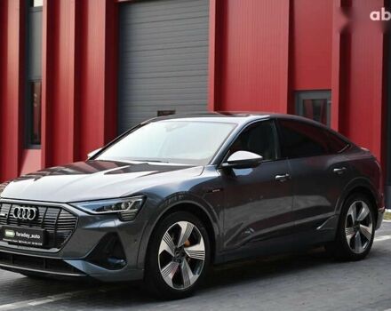 Ауди E-Tron, объемом двигателя 0 л и пробегом 88 тыс. км за 36625 $, фото 11 на Automoto.ua