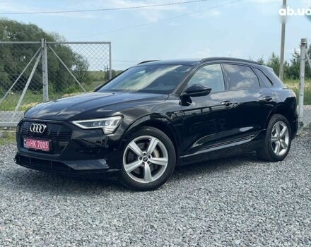 Ауди E-Tron, объемом двигателя 0 л и пробегом 70 тыс. км за 39499 $, фото 2 на Automoto.ua