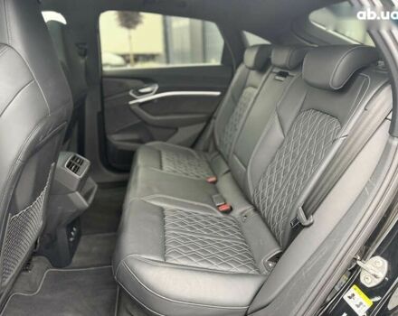 Ауди E-Tron, объемом двигателя 0 л и пробегом 70 тыс. км за 38800 $, фото 13 на Automoto.ua
