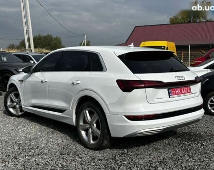 Ауди E-Tron, объемом двигателя 0 л и пробегом 101 тыс. км за 38500 $, фото 7 на Automoto.ua