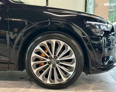 Ауди E-Tron, объемом двигателя 0 л и пробегом 69 тыс. км за 35000 $, фото 7 на Automoto.ua