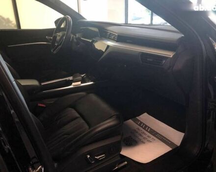 Ауди E-Tron, объемом двигателя 0 л и пробегом 68 тыс. км за 42500 $, фото 24 на Automoto.ua