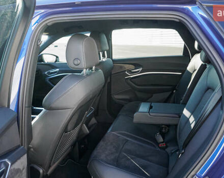 Ауди E-Tron, объемом двигателя 0 л и пробегом 60 тыс. км за 41500 $, фото 30 на Automoto.ua