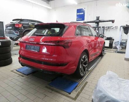 Ауді E-Tron, об'ємом двигуна 0 л та пробігом 28 тис. км за 46722 $, фото 3 на Automoto.ua