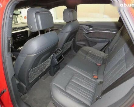 Ауді E-Tron, об'ємом двигуна 0 л та пробігом 28 тис. км за 46722 $, фото 5 на Automoto.ua