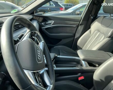 Ауді E-Tron, об'ємом двигуна 0 л та пробігом 26 тис. км за 64773 $, фото 5 на Automoto.ua