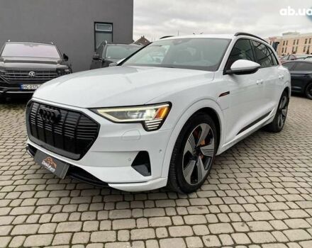 Ауди E-Tron, объемом двигателя 0 л и пробегом 82 тыс. км за 32900 $, фото 2 на Automoto.ua