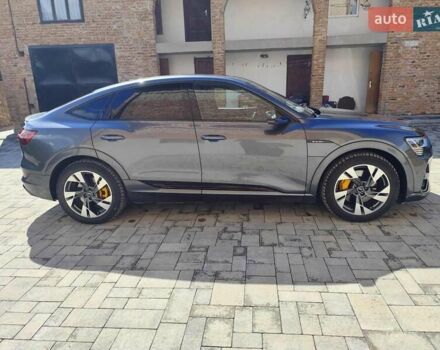 Ауди E-Tron, объемом двигателя 0 л и пробегом 97 тыс. км за 39000 $, фото 25 на Automoto.ua