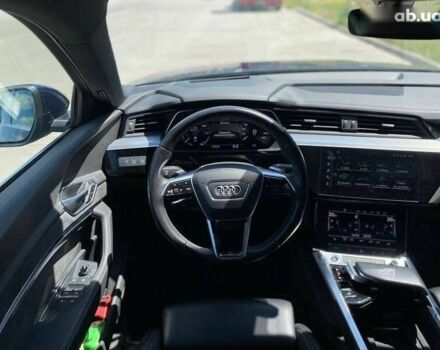 Ауди E-Tron, объемом двигателя 0 л и пробегом 72 тыс. км за 42390 $, фото 24 на Automoto.ua