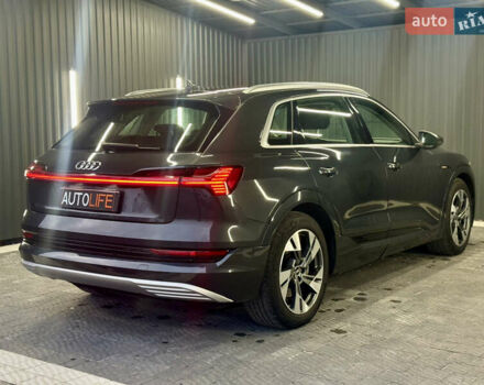 Ауді E-Tron, об'ємом двигуна 0 л та пробігом 190 тис. км за 23999 $, фото 10 на Automoto.ua