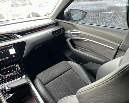 Ауди E-Tron, объемом двигателя 0 л и пробегом 29 тыс. км за 33999 $, фото 19 на Automoto.ua