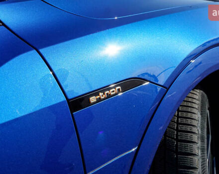 Ауди E-Tron, объемом двигателя 0 л и пробегом 60 тыс. км за 41500 $, фото 17 на Automoto.ua