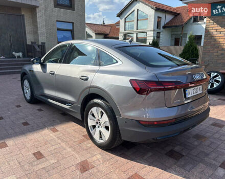 Ауди E-Tron, объемом двигателя 0 л и пробегом 40 тыс. км за 35000 $, фото 4 на Automoto.ua