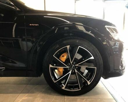 Ауди E-Tron, объемом двигателя 0 л и пробегом 68 тыс. км за 42500 $, фото 9 на Automoto.ua