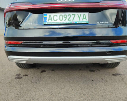 Ауди E-Tron, объемом двигателя 0 л и пробегом 56 тыс. км за 32000 $, фото 21 на Automoto.ua