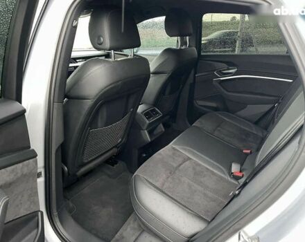 Ауди E-Tron, объемом двигателя 0 л и пробегом 29 тыс. км за 33999 $, фото 14 на Automoto.ua