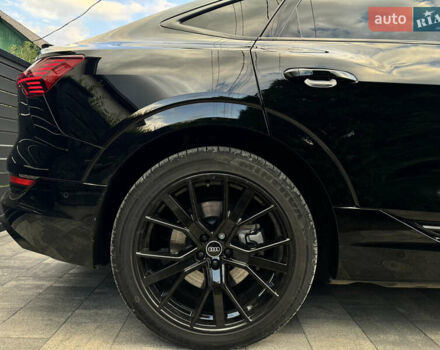 Ауди E-Tron, объемом двигателя 0 л и пробегом 35 тыс. км за 30000 $, фото 14 на Automoto.ua