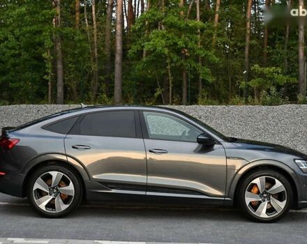Ауди E-Tron, объемом двигателя 0 л и пробегом 88 тыс. км за 36625 $, фото 5 на Automoto.ua