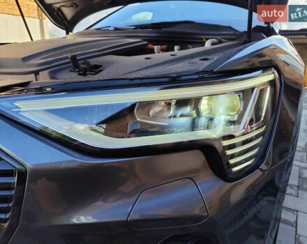 Ауди E-Tron, объемом двигателя 0 л и пробегом 97 тыс. км за 39000 $, фото 22 на Automoto.ua