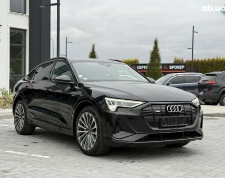 Ауди E-Tron, объемом двигателя 0 л и пробегом 70 тыс. км за 38800 $, фото 2 на Automoto.ua