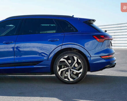 Ауди E-Tron, объемом двигателя 0 л и пробегом 60 тыс. км за 41500 $, фото 3 на Automoto.ua