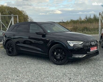 Ауди E-Tron, объемом двигателя 0 л и пробегом 70 тыс. км за 39900 $, фото 4 на Automoto.ua