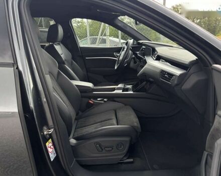 Ауди E-Tron, объемом двигателя 0 л и пробегом 73 тыс. км за 37300 $, фото 26 на Automoto.ua