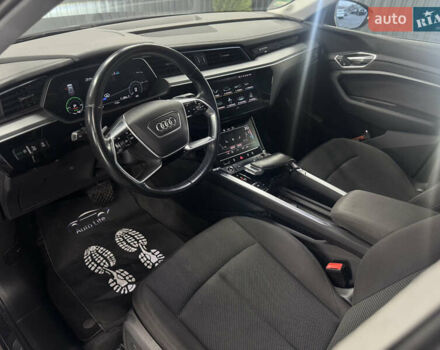 Ауді E-Tron, об'ємом двигуна 0 л та пробігом 190 тис. км за 23999 $, фото 3 на Automoto.ua