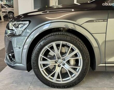 Ауди E-Tron, объемом двигателя 0 л и пробегом 72 тыс. км за 42200 $, фото 7 на Automoto.ua