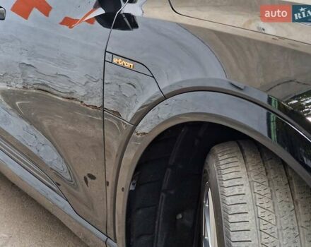 Ауди E-Tron, объемом двигателя 0 л и пробегом 40 тыс. км за 45990 $, фото 12 на Automoto.ua