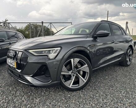 Ауди E-Tron, объемом двигателя 0 л и пробегом 73 тыс. км за 37300 $, фото 4 на Automoto.ua