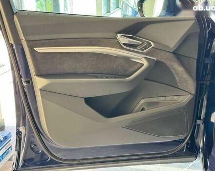 Ауди E-Tron, объемом двигателя 0 л и пробегом 104 тыс. км за 33900 $, фото 21 на Automoto.ua