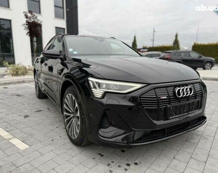 Ауди E-Tron, объемом двигателя 0 л и пробегом 70 тыс. км за 38800 $, фото 3 на Automoto.ua