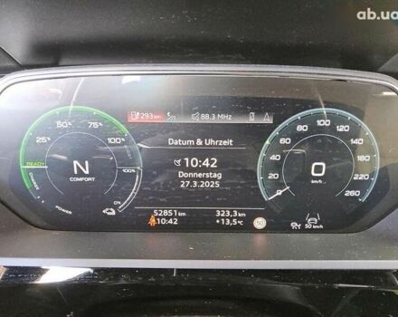 Ауди E-Tron, объемом двигателя 0 л и пробегом 52 тыс. км за 41288 $, фото 5 на Automoto.ua