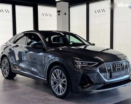 Ауди E-Tron, объемом двигателя 0 л и пробегом 72 тыс. км за 42200 $, фото 5 на Automoto.ua