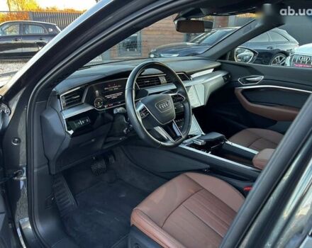 Ауді E-Tron, об'ємом двигуна 0 л та пробігом 70 тис. км за 42850 $, фото 22 на Automoto.ua