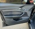 Ауди E-Tron, объемом двигателя 0 л и пробегом 65 тыс. км за 25599 $, фото 26 на Automoto.ua