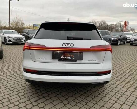 Ауди E-Tron, объемом двигателя 0 л и пробегом 82 тыс. км за 32900 $, фото 4 на Automoto.ua