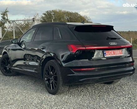 Ауди E-Tron, объемом двигателя 0 л и пробегом 70 тыс. км за 39900 $, фото 28 на Automoto.ua