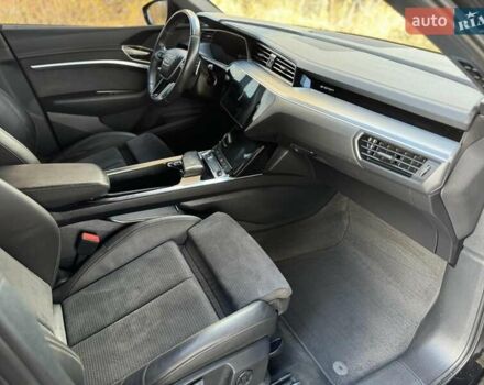 Ауди E-Tron, объемом двигателя 0 л и пробегом 65 тыс. км за 25599 $, фото 8 на Automoto.ua