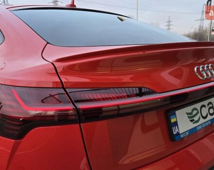 купить новое авто Ауди E-Tron 2021 года от официального дилера E-Car Ауди фото