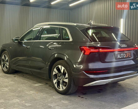 Ауді E-Tron, об'ємом двигуна 0 л та пробігом 190 тис. км за 23999 $, фото 9 на Automoto.ua