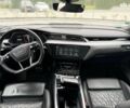 Ауди E-Tron, объемом двигателя 0 л и пробегом 70 тыс. км за 38800 $, фото 11 на Automoto.ua